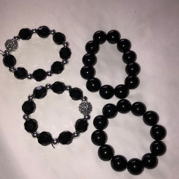 Bracelets - Picture 1 of 2